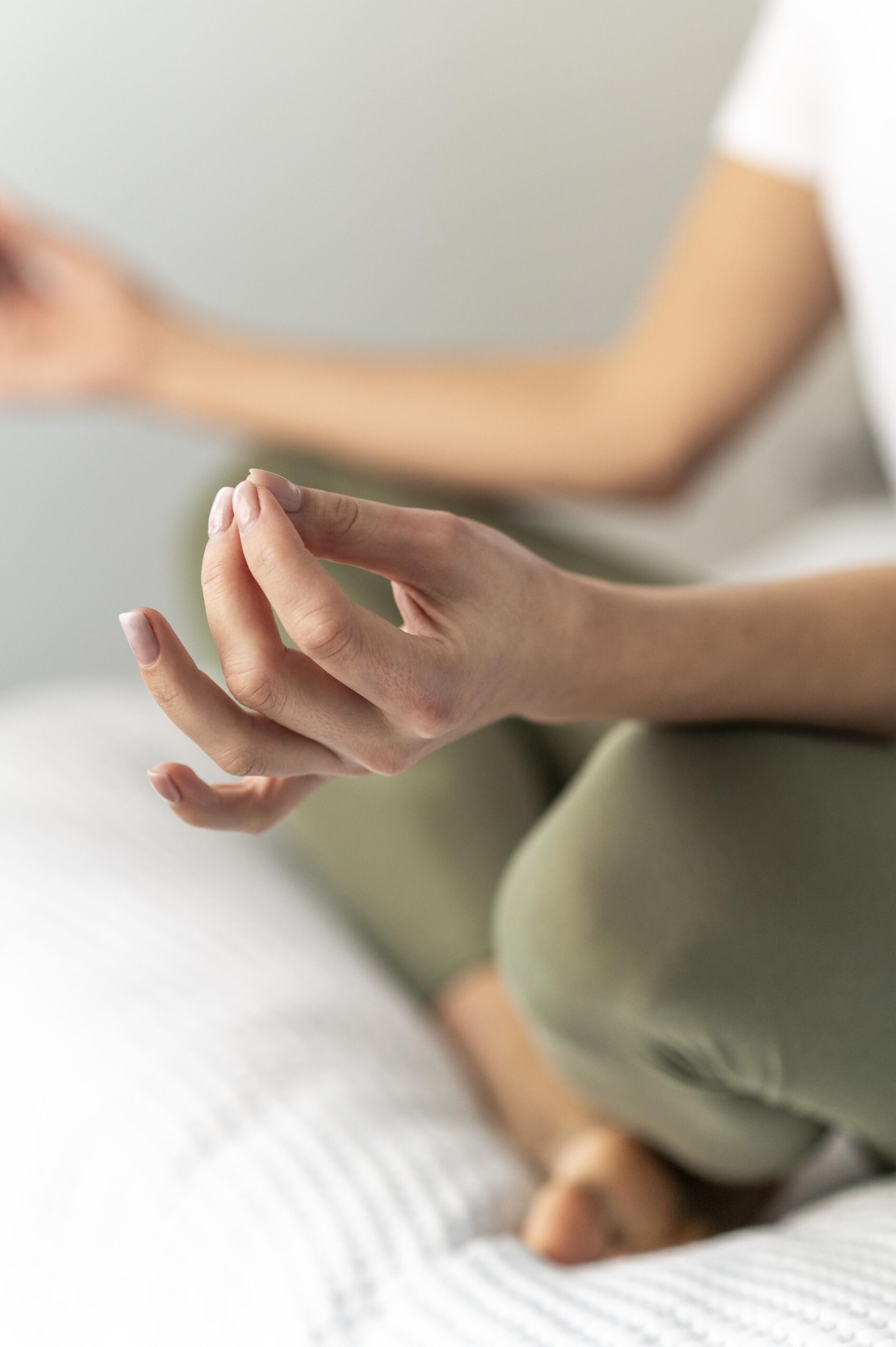 close-up-hand-meditating-gesture